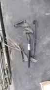 Крепление капота. Nissan Note, ZE11, E11, NE11 Двигатели: CR14DE, XH1, HR16DE, HR15DE