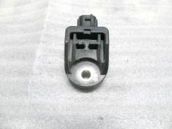Датчик Air Bag RAV-4 ALA49L 2ADFTV