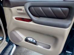 Обшивка двери. Toyota Land Cruiser, HDJ100, HDJ100L Двигатель 1HDFTE