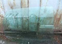 Стекло боковое. Ford Focus