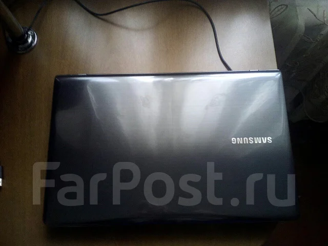 Samsung 350V5C-S06. 15.6", 2,3����, ��� 6 ��, ���� 1 000���, WiFi: 1, Bluetooth: 1, ����������� �� 4��. ����