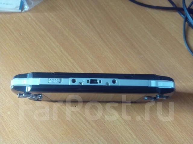 Sony PlayStation Portable 3000 ����