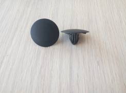 Клипса. Toyota: Corolla Rumion, Yaris, Noah, Passo Sette, Sprinter Trueno, IS300, Matrix, GS450H, Succeed, Ractis, Passo, Highlander, Avensis, Aqua, b...