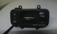 Ручка ручника. Nissan Cedric, PAY32, PBY32, PY32, UY32, Y32 Nissan Leopard, JGBY32, JPY32 Nissan Gloria, PAY32, PBY32, PY32, UY32, Y32 Двигатели: RD28...