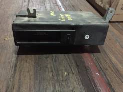 Cd-проигрыватель. Toyota Celsior, UCF20, UCF10, UCF21, UCF11 Двигатель 1UZFE