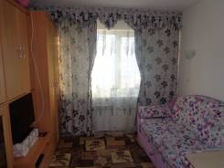 Гостинка, улица Калининская 9. центр, 17 кв. м. Комната