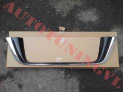 Накладка на дверь. Toyota Land Cruiser, VDJ200, URJ202W, UZJ200W, URJ202, UZJ200
