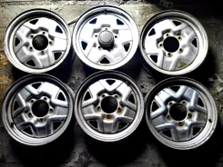 Suzuki. 5.0x16", 5x139.70