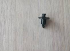 Клипса. Toyota: Town Ace, Century, 4Runner, Hilux, Land Cruiser, Dyna, Lite Ace, Toyoace, Corona, Supra, T100, Starlet, Tacoma, MR2 Двигатели: 3YEU, 2...