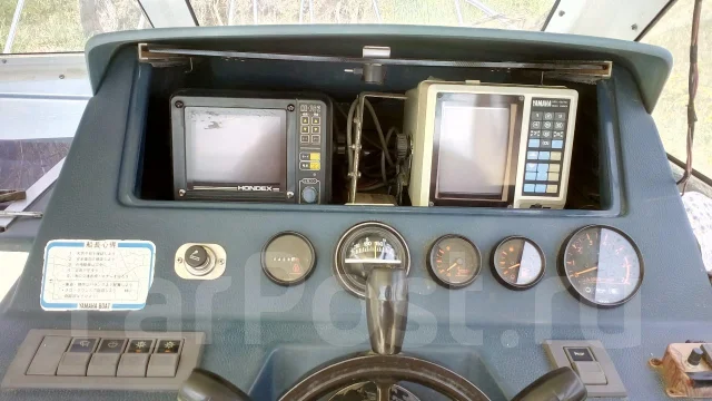 Yamaha FR-24. 1991 ���, ����� 7,3��., ��������� ���������, 140��.�., ������ ����