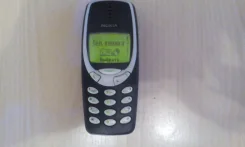 Nokia 3310 ����