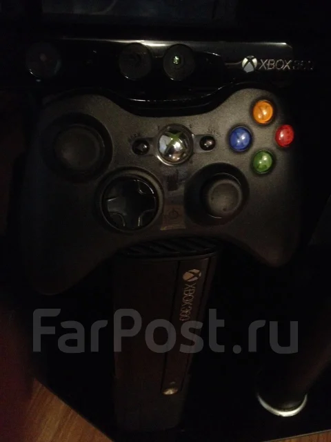 Microsoft Xbox 360 E 500Gb ����