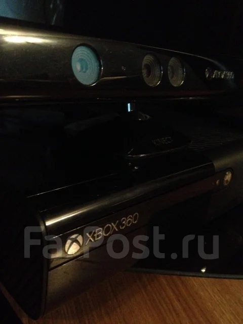 Microsoft Xbox 360 E 500Gb ����