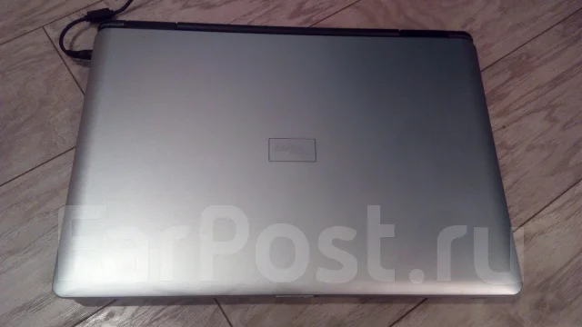 Fujitsu Siemens Amilo. 17", ��� 512 ��, WiFi: 1 ����