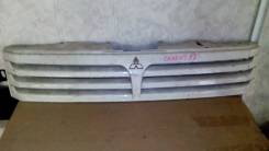 Решетка радиатора. Mitsubishi Chariot Grandis, N94W