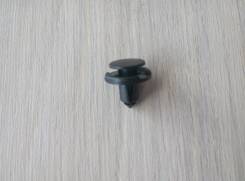 Клипса. Toyota: Sprinter, Wish, Allion, Town Ace, Probox, Ractis, Porte, Corona Exiv, Yaris Verso, Caldina, Corolla Levin, Solara, Corolla, Corolla Sp...