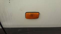 Повторитель поворота в крыло. Nissan: Terrano, Largo, Safari, King Cab, Patrol, Terrano Regulus, Wingroad, Sunny California, Avenir, Sunny, Primera, A...