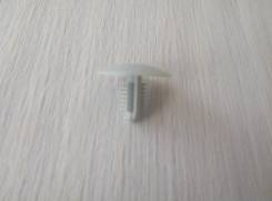 Клипса. Mitsubishi Toppo BJ Wide, H42V, H41A, H47V, H42A, H46A, H47A Mitsubishi Minicab, U19V, U14VG, U15VG, U15V, U18V, U12V, U11V, U14V Mitsubishi T...