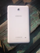 Samsung Galaxy Tab 4 ����