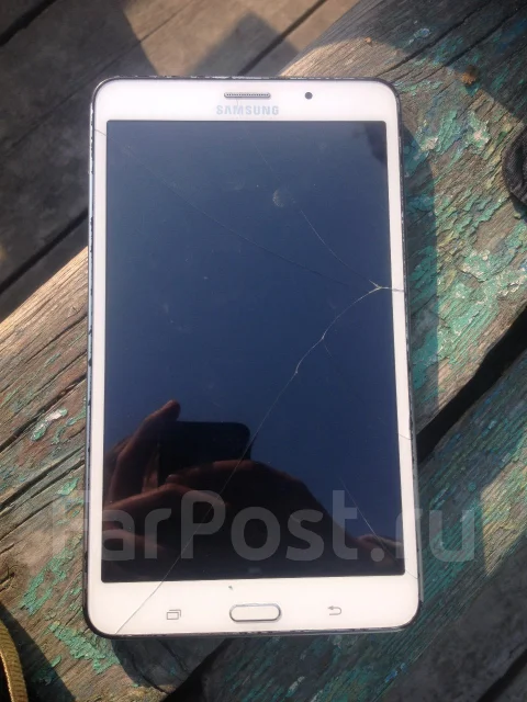 Samsung Galaxy Tab 4 ����