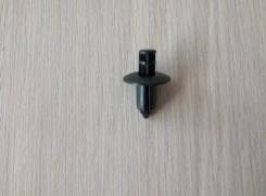 Клипса. Toyota: Windom, Celsior, Harrier, Crown Majesta, Sienna, Highlander, Solara, Avalon, Aurion, Ractis, Crown, Voxy, Quick Delivery, Land Cruiser...