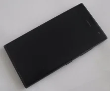 Nokia Lumia 735. �/�