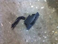 Кнопка стеклоподъемника. Toyota Lite Ace, CR30G Toyota Town Ace, CR30, CR30G