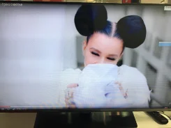 Samsung ue40h5000. LED ����