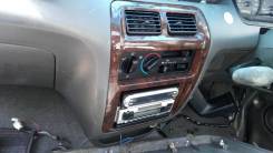 Консоль панели приборов. Toyota Town Ace Noah Toyota Lite Ace Noah