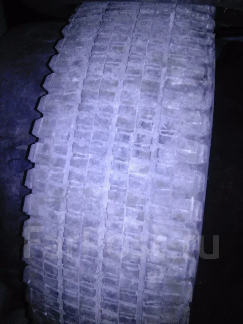Bridgestone. 7.0x20", ET163 ����