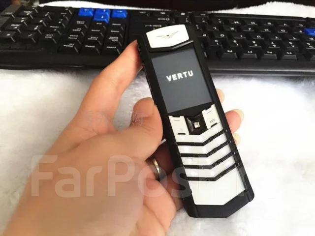 Vertu Signature. �����, �����, ���������� ����