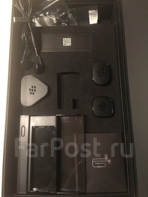 BlackBerry Porsche Design P�9981. �/� ����