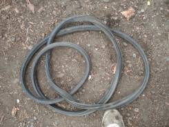 Уплотнитель двери багажника. Mazda Demio, DW3W, DW5W Ford Festiva, DW3WF, DW5WF