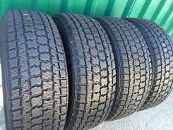 Goodyear Wrangler IP/N. Всесезонные, 2012 год, износ: 5%, 4 шт