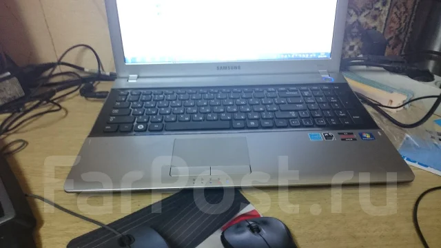Samsung RV515. 15.6", ��� 4 ��, WiFi: 1, Bluetooth: 1 ����