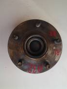 Ступица. Infiniti I30, A32 Nissan Maxima, A32, A32B Nissan Cefiro, A32, HA32, PA32, WA32, WHA32, WPA32 Двигатели: VQ30DE, VQ20DE, VQ25DE