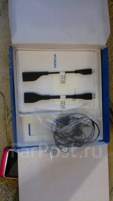 Nokia N8 ����