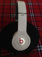 Beats Solo HD ����