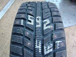 Kumho I'Zen KW22. Зимние, шипованные, без износа, 4 шт