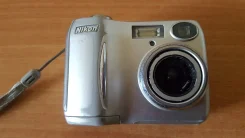 Nikon Coolpix 3200. ����� 4-� ��, ���: 4� ����