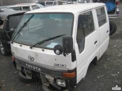 Половина кузова. Toyota Hiace