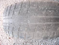 Bridgestone Blizzak Revo1. Зимние, без шипов, износ: 90%, 1 шт