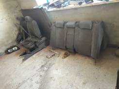 Интерьер. Toyota Crown, JZS175, JZS173, JZS171, JZS175W, JZS171W, JZS173W Двигатель 1JZGE