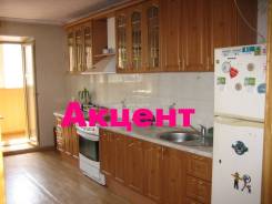 2-комнатная, улица Толстого 43а. Толстого (Буссе), агентство, 85 кв. м.