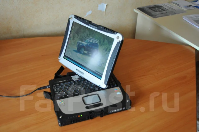 Panasonic Toughbook CF-18. 10.4", 1 200����, ��� 512 ��, ���� 60���, WiFi: 1, Bluetooth: 1, ����������� �� 2��. ����