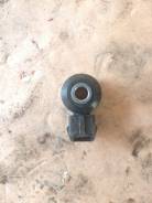 Датчик детонации. Nissan: Tino, Almera Classic, Bluebird, Caravan, Wingroad, Presage, Bluebird Sylphy, Avenir, Almera Tino, Prairie / Liberty, March...