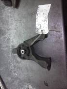 Подушка двигателя. Mitsubishi Lancer, CS0, CS1A, CS2A, CS2V, CS2W, CS3A, CS3W, CS5A, CS5AR, CS5AZ, CS5W, CS6A, CS6W, CS7A, CS7W, CS9A, CS9W