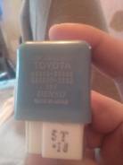 Реле. Lexus: GS300, IS300, GS430, SC430, LS400, LX470, RX300, IS200, GS400, ES300 Toyota: IS300, Nadia, Progres, Crown, Aristo, Mark II Wagon Qualis...
