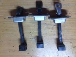 Ограничитель двери. Mitsubishi Outlander, CW6W, CW5W Mitsubishi Lancer X Mitsubishi Lancer Evolution, CZ4A Mitsubishi Galant Fortis, CZ4A