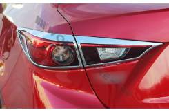 Накладка на фару. Mazda Axela